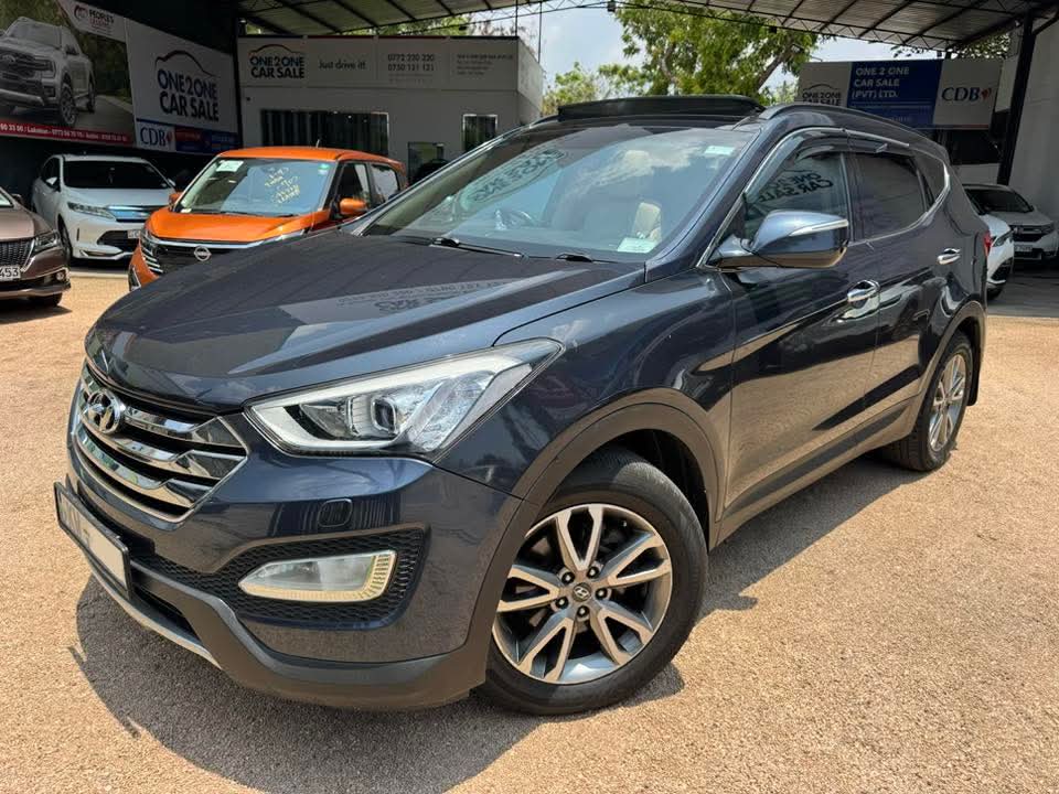 Hyundai Santa Fe 2013 ads-image-1