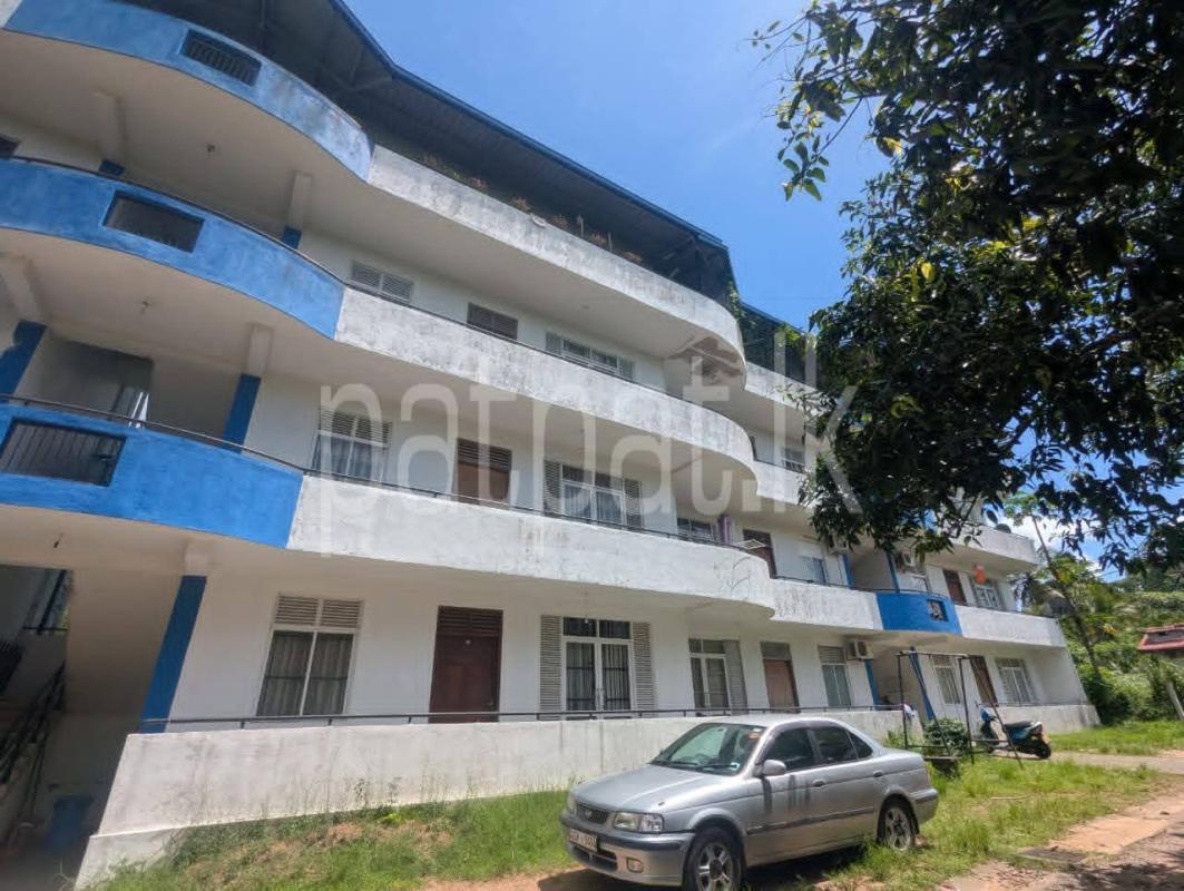 Semi Luxury Apartment for Sale in Veyangoda
