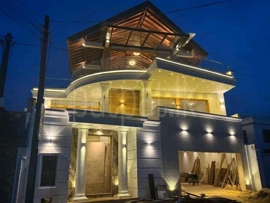 Advertisement image 5