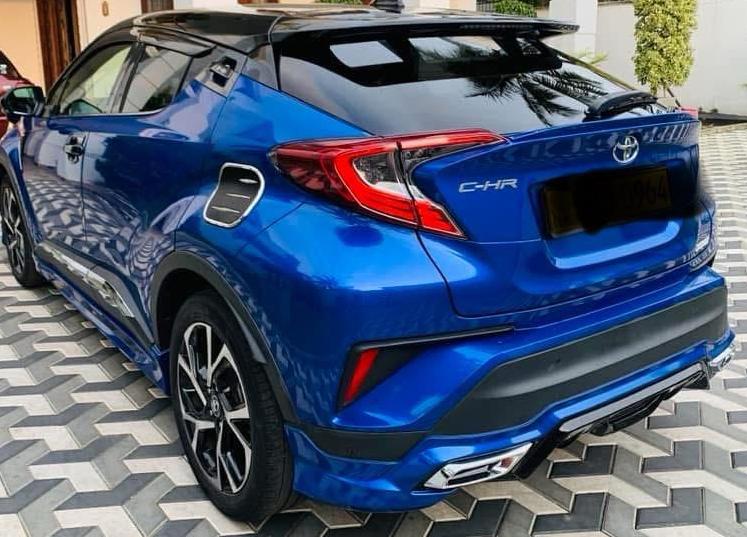 Toyota CHR 2018 - பயன்படுத்தப்பட்டது SUV sale in Sri Lanka - patpat.lk
