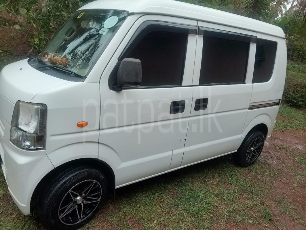 Advertisement image 6