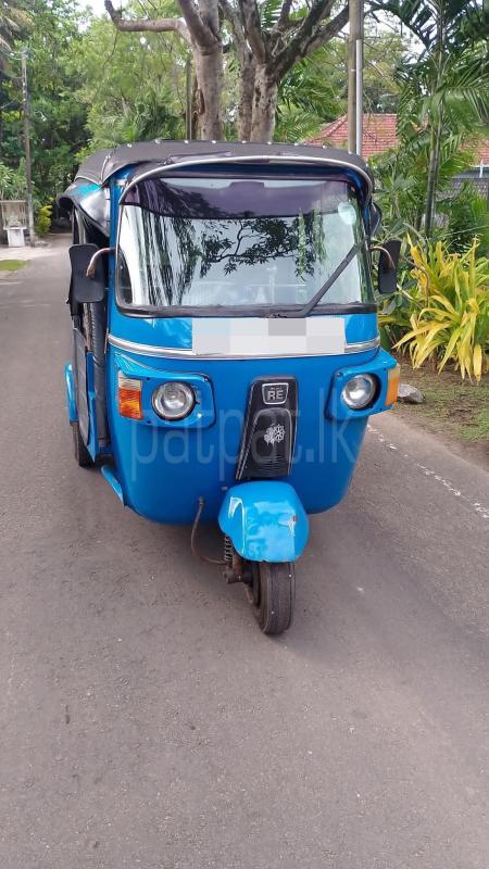 Bajaj Three Wheel 2010 - பயன்படுத்தப்பட்டது முச்சக்கர வண்டி sale in Sri Lanka - patpat.lk