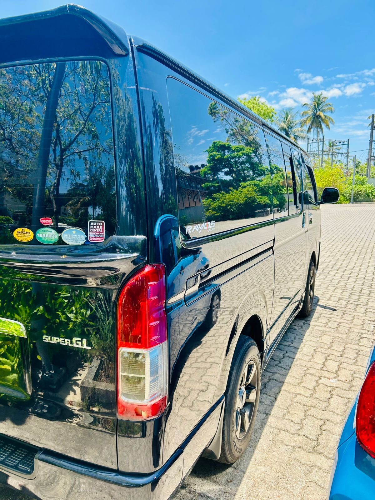 Toyota Hiace 2013 - Used Van sale in Sri Lanka - patpat.lk