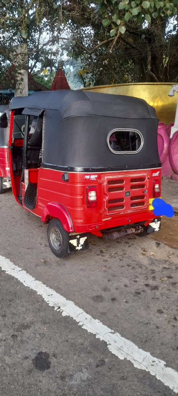 Bajaj Three Wheel 2018 - Used Three wheeler sale in Sri Lanka - patpat.lk