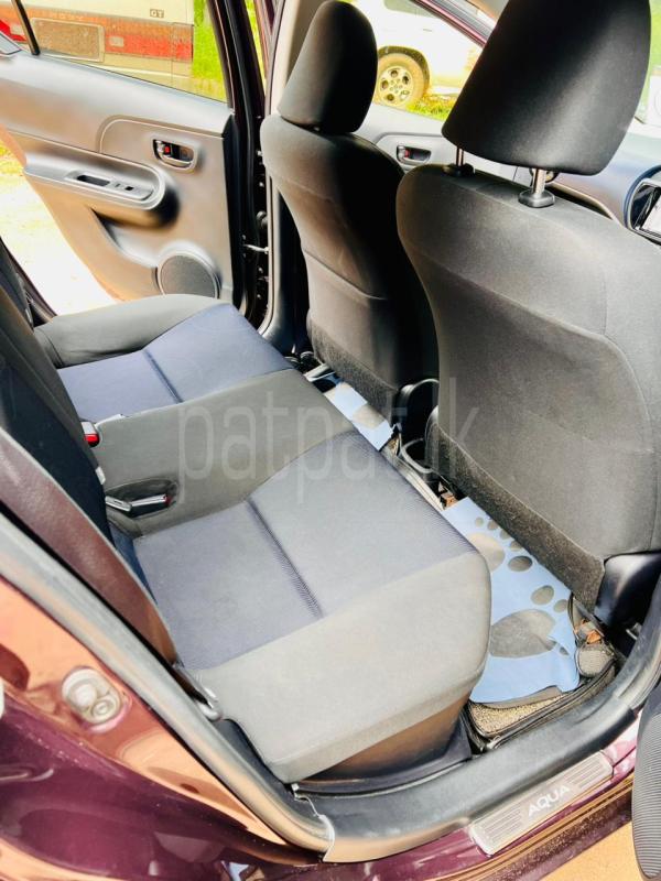 Toyota Aqua 2015 - பயன்படுத்தப்பட்டது கார் sale in Sri Lanka - patpat.lk