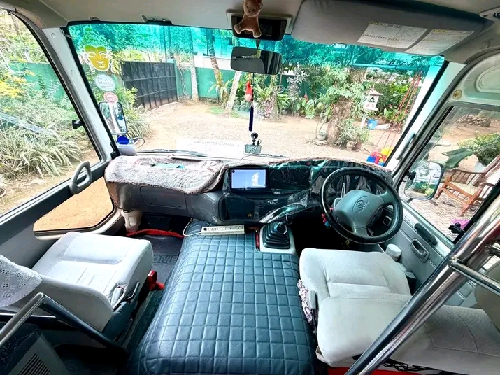 Toyota Coaster 2010 - பயன்படுத்தப்பட்டது பஸ் sale in Sri Lanka - patpat.lk