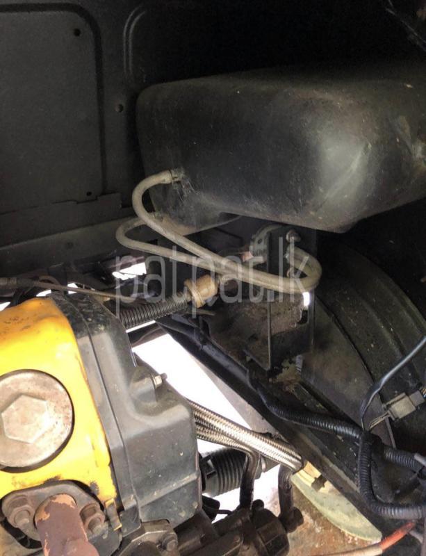 Bajaj 4 stroke 2012 - Used Three wheeler sale in Sri Lanka - patpat.lk