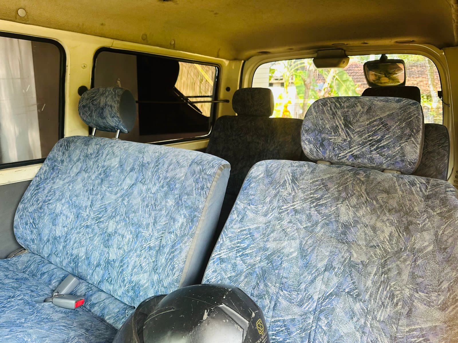 Mazda Bongo 2002 - Used Van sale in Sri Lanka - patpat.lk