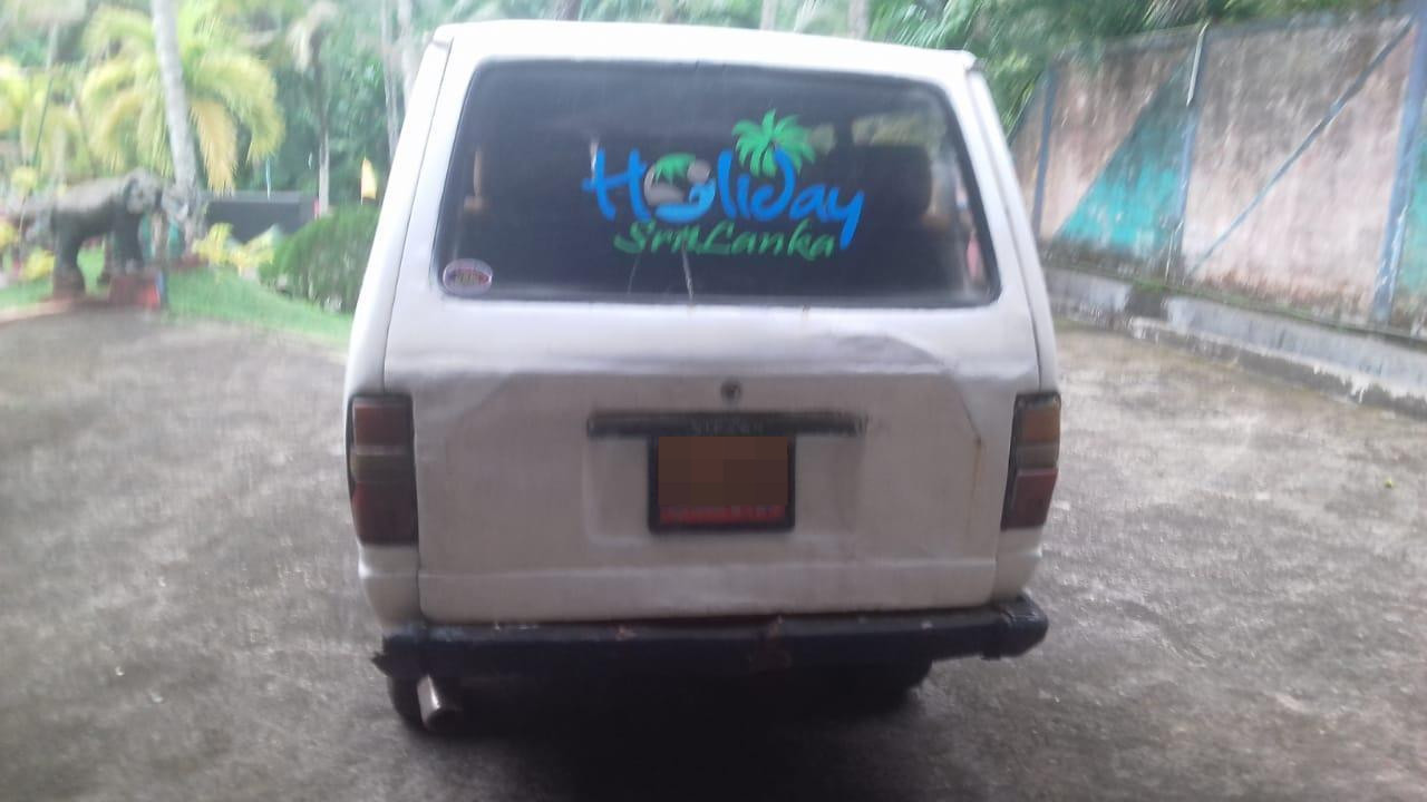 Nissan Vanette 1984 - Used Van sale in Sri Lanka - patpat.lk