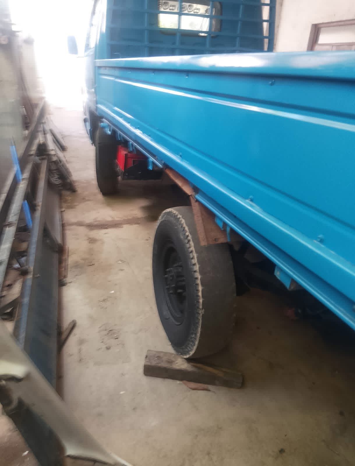 Isuzu ELF 1989 - Used Truck sale in Sri Lanka - patpat.lk