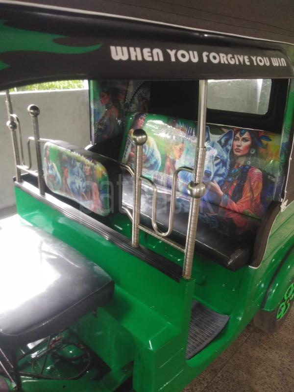 Bajaj Three Wheel 2010 - Used Three wheeler sale in Sri Lanka - patpat.lk