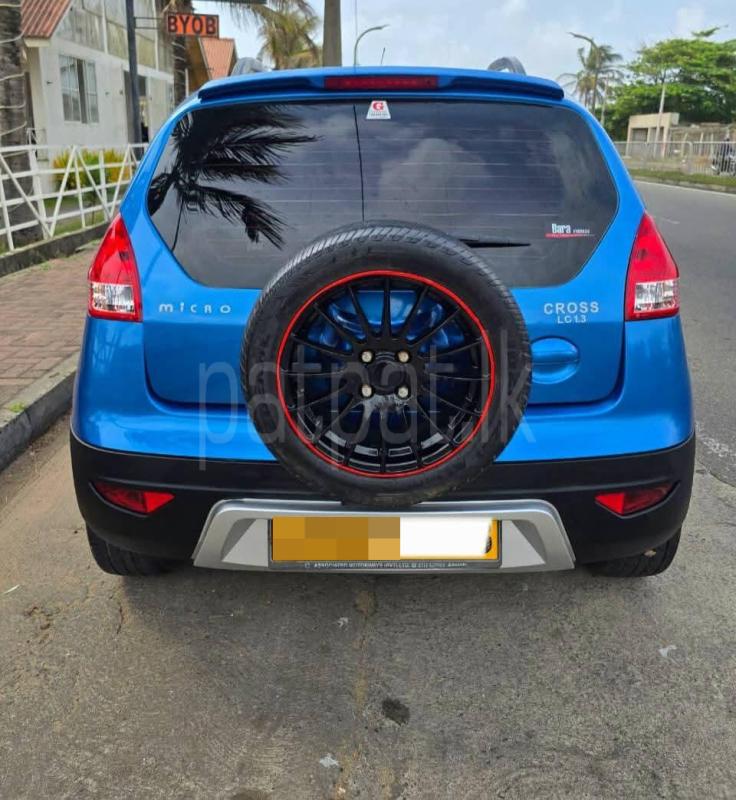 Advertisement image 1