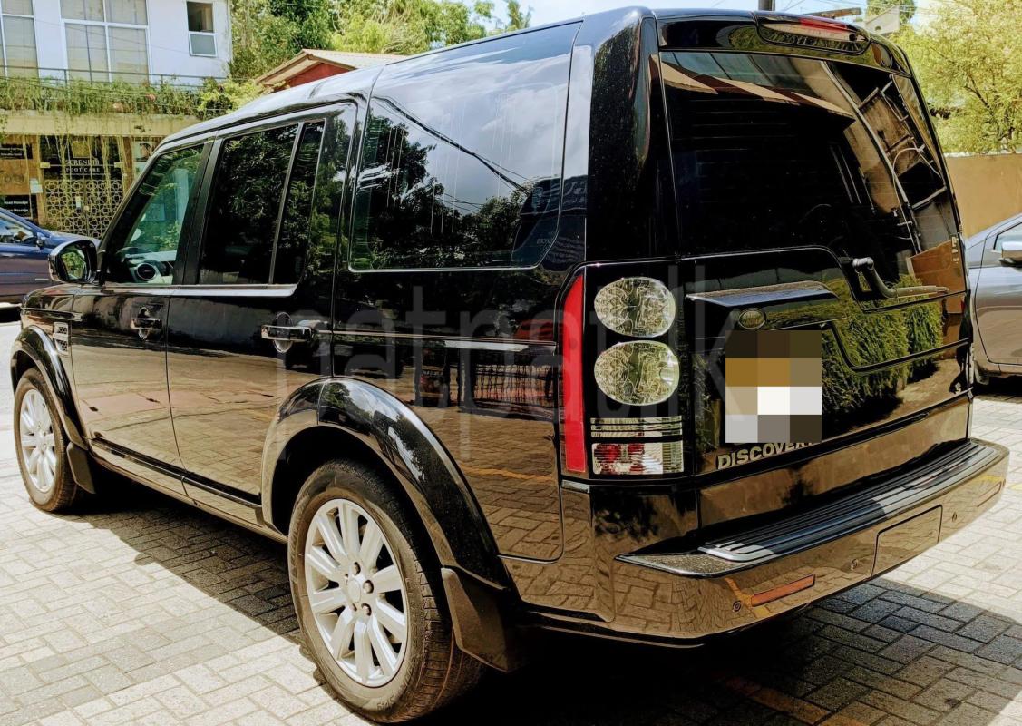Land Rover Discovery 2015 - பயன்படுத்தப்பட்டது SUV sale in Sri Lanka - patpat.lk