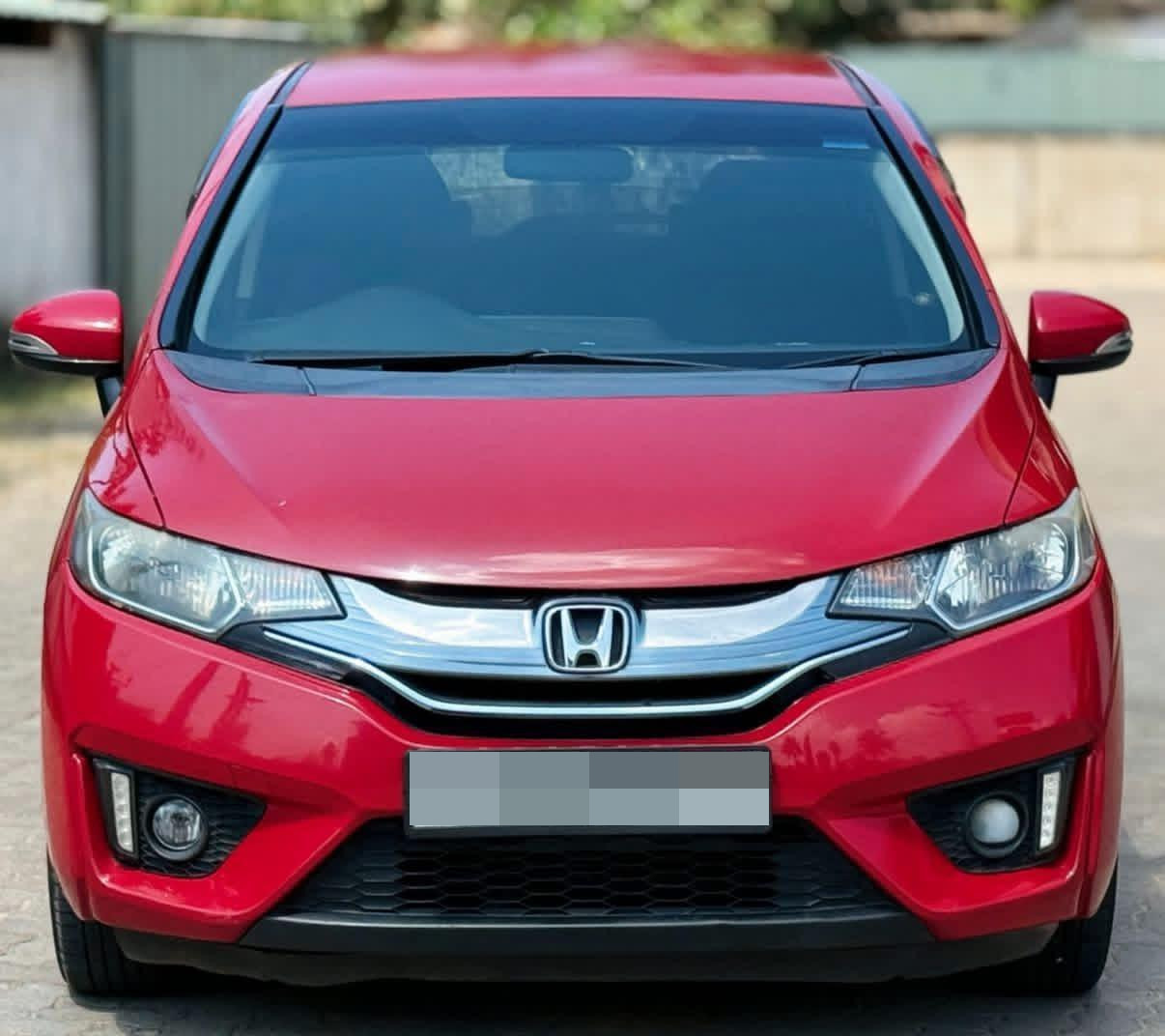Honda Fit 2014 ads-image-1