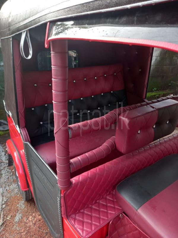 Bajaj Three Wheel 2005 - பயன்படுத்தப்பட்டது முச்சக்கர வண்டி sale in Sri Lanka - patpat.lk