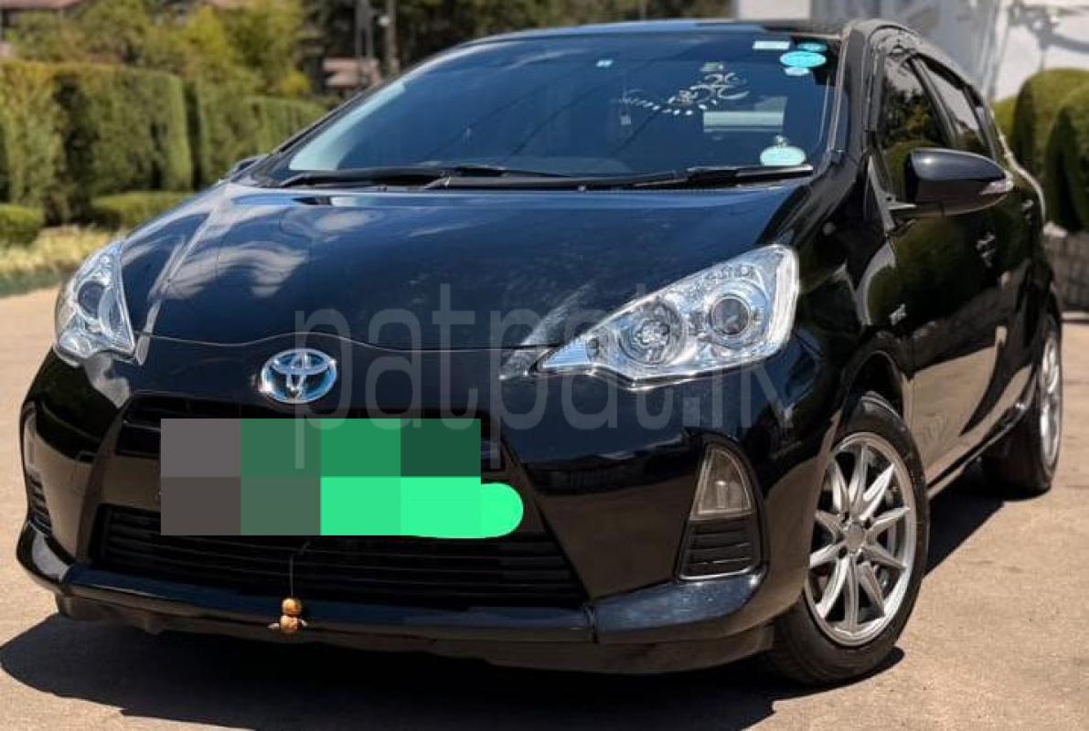 Toyota Aqua 2013 - භාවිතා කරන ලද කාර් sale in Sri Lanka - patpat.lk