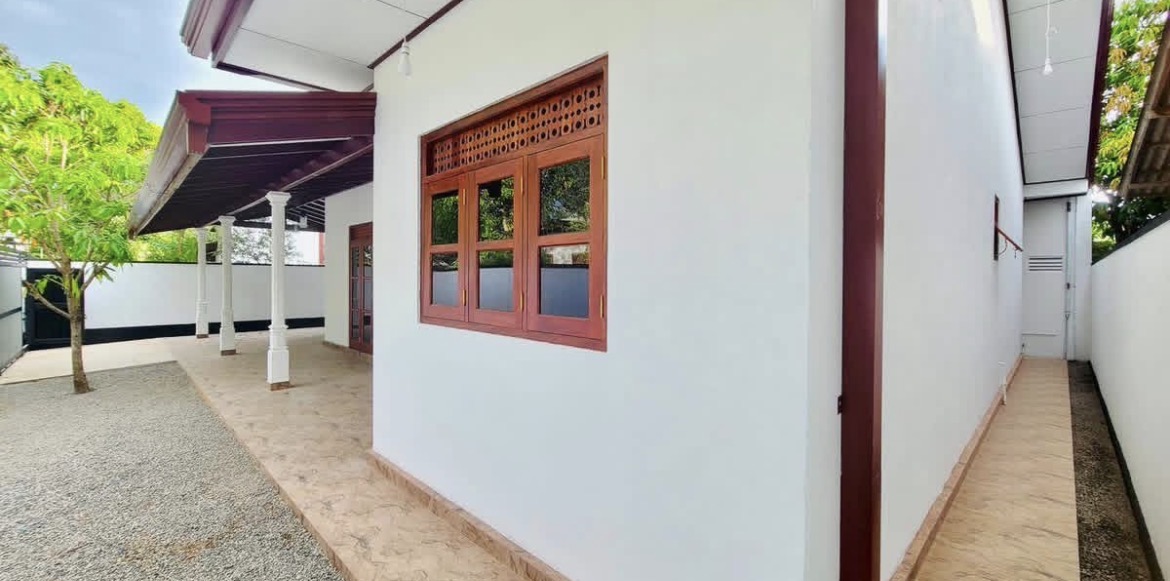 House for Sale in Piliyandala