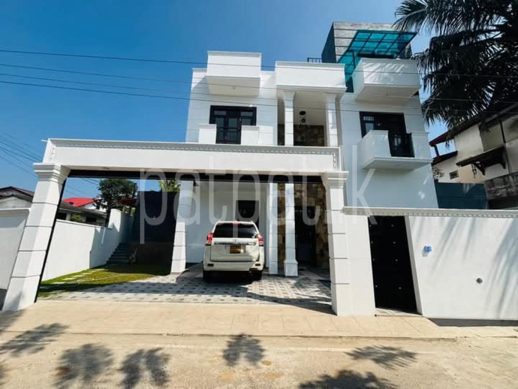 Advertisement image 5