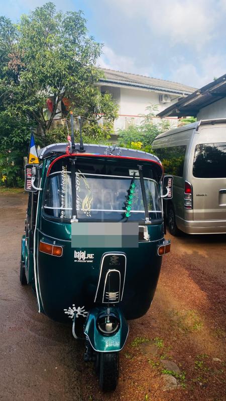 Bajaj Three Wheel 2004 - பயன்படுத்தப்பட்டது முச்சக்கர வண்டி sale in Sri Lanka - patpat.lk