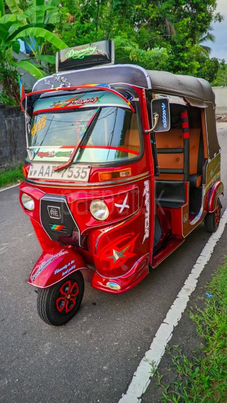 Advertisement image 6