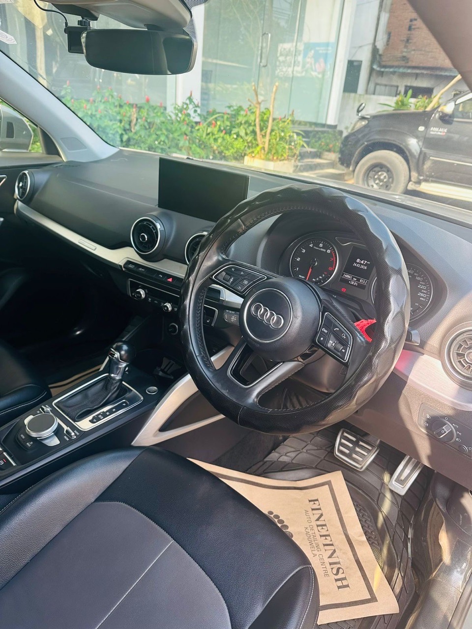 Audi Q2 2019 - பயன்படுத்தப்பட்டது SUV sale in Sri Lanka - patpat.lk