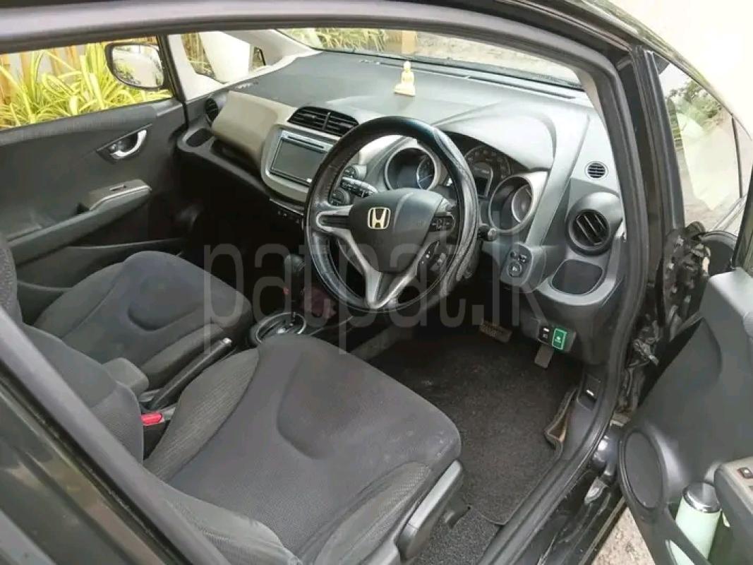 Advertisement image 4