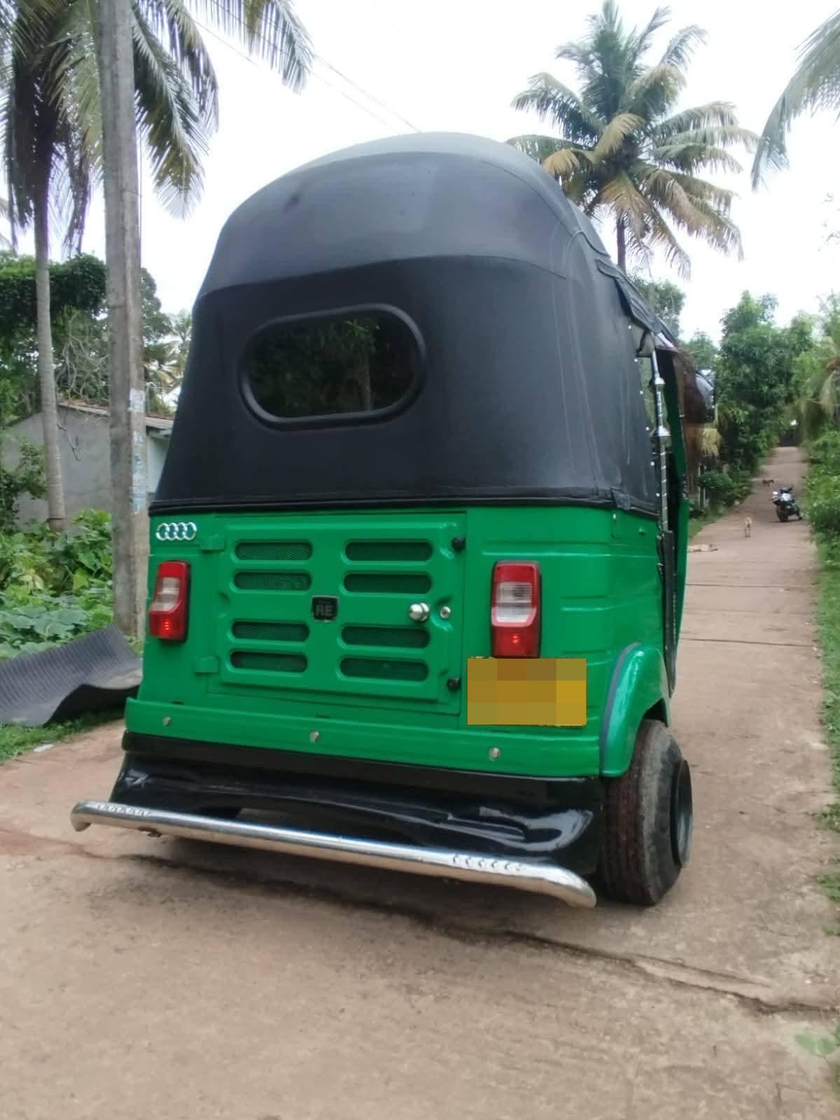 Bajaj Three Wheel 2016 - பயன்படுத்தப்பட்டது முச்சக்கர வண்டி sale in Sri Lanka - patpat.lk