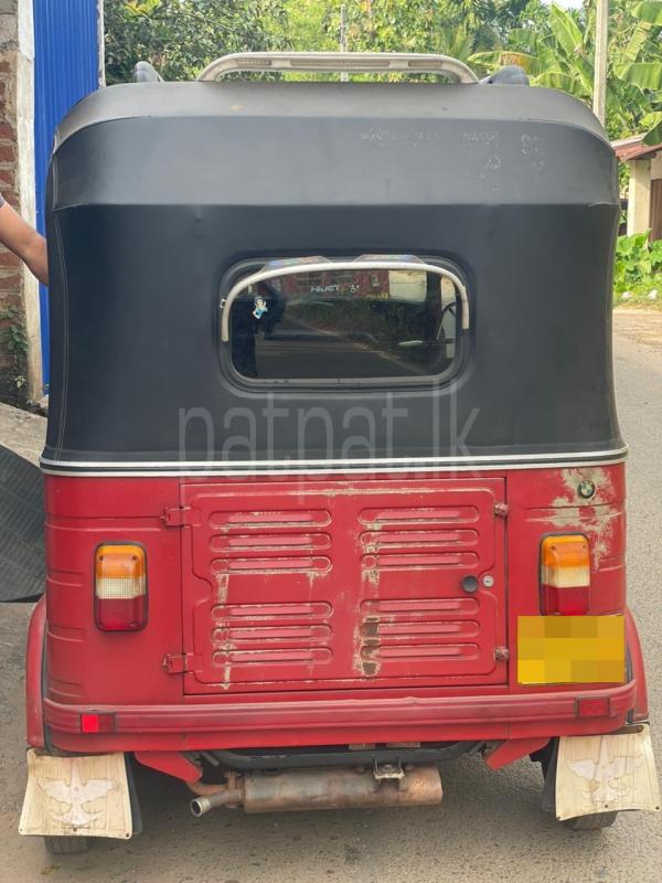 Bajaj Three Wheel 2010 - Used Three wheeler sale in Sri Lanka - patpat.lk