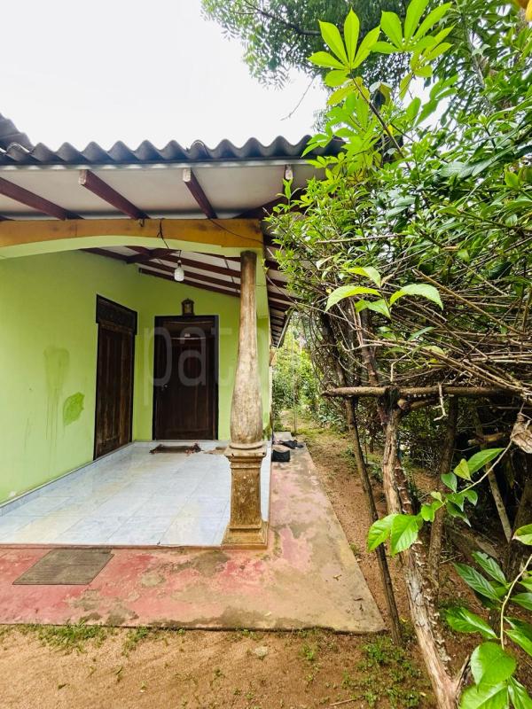 House for Sale in Weliveriya