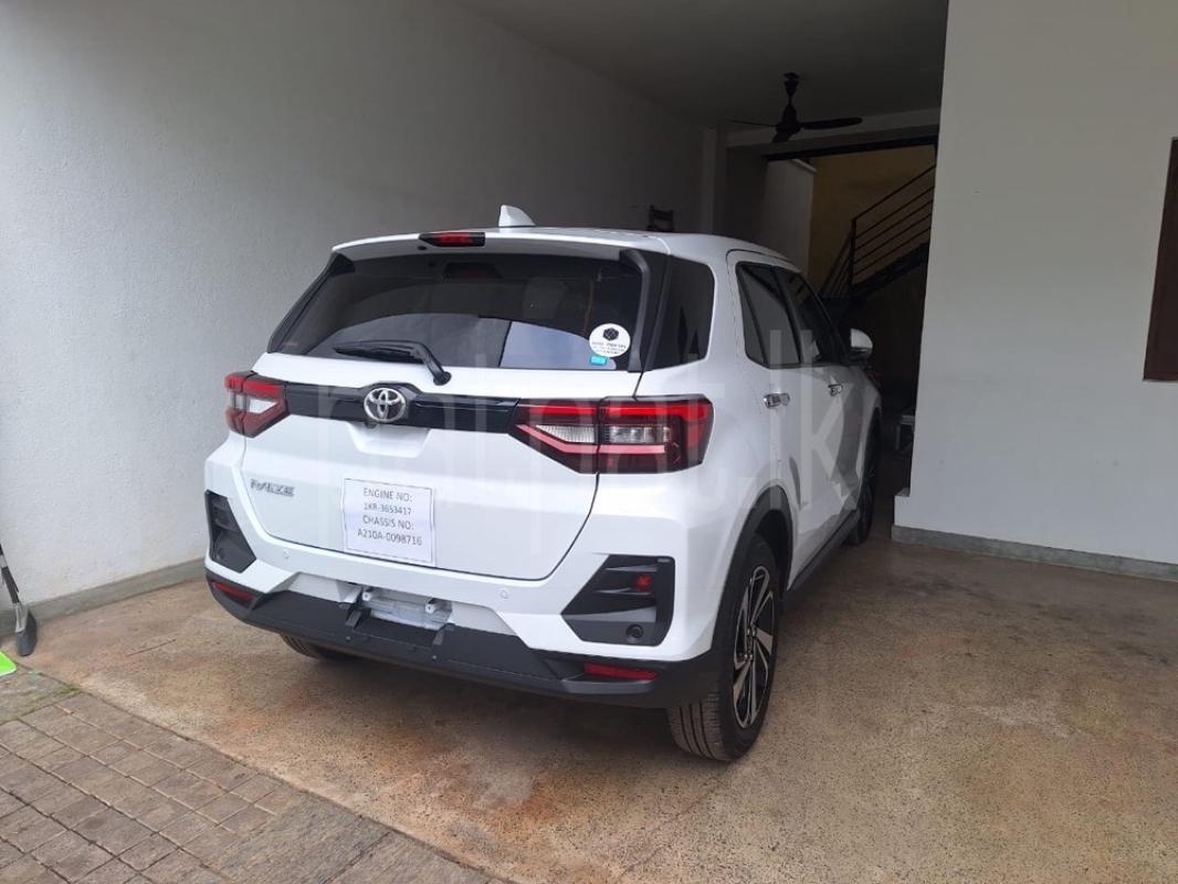 Advertisement image 5