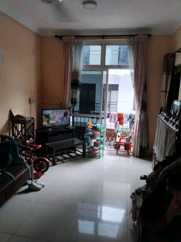 Semi Luxury Apartment for Sale in Mattakkuliya (Colombo 15)