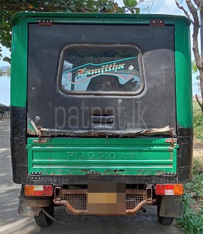 Piaggio Three Wheel 2010 - Used Three wheeler sale in Sri Lanka - patpat.lk
