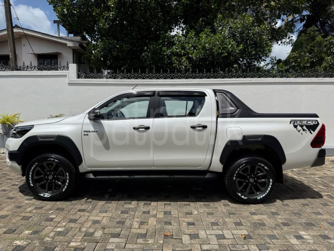 Advertisement image 5