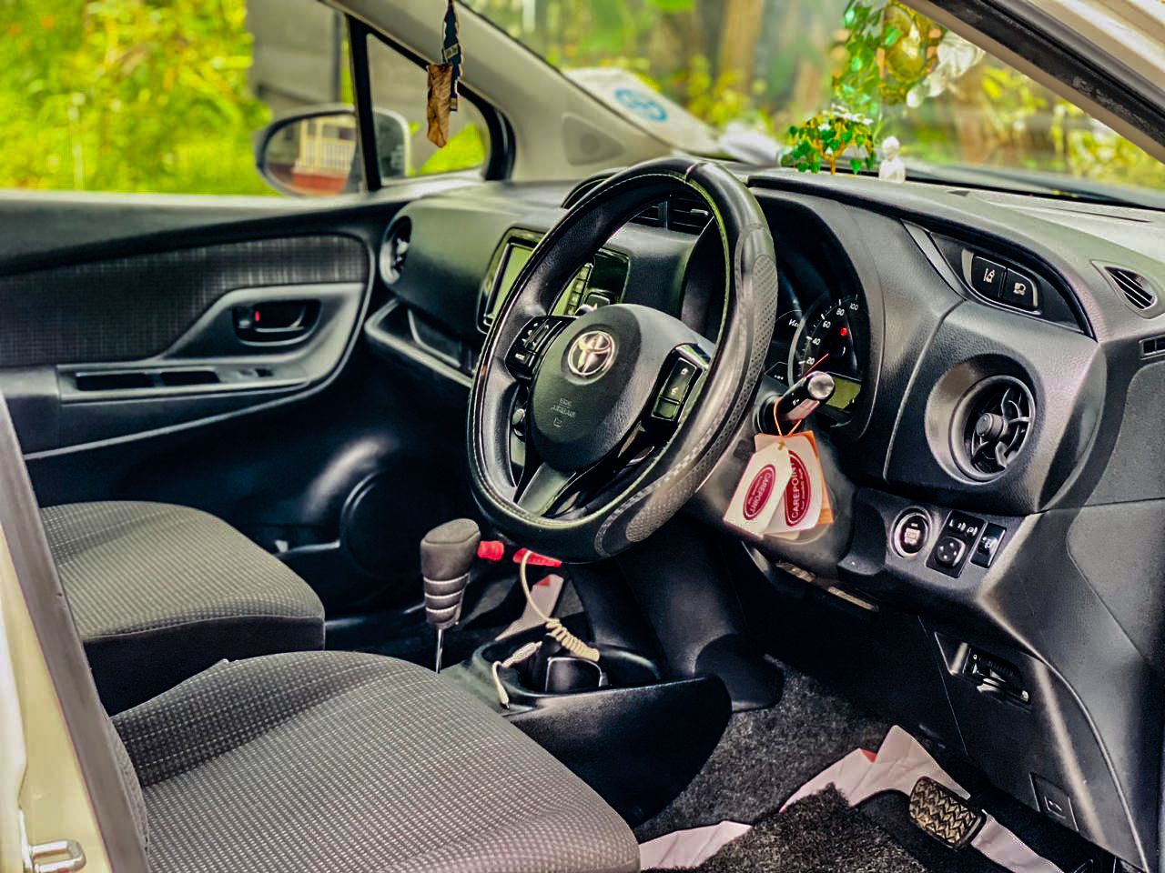 Toyota Vitz 2017 - Used Car sale in Sri Lanka - patpat.lk