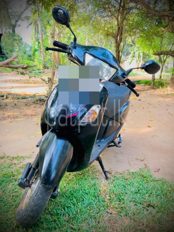 Advertisement image 1