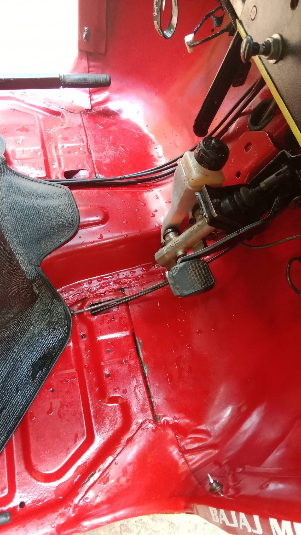 Bajaj 4 stroke 2011 - பயன்படுத்தப்பட்டது முச்சக்கர வண்டி sale in Sri Lanka - patpat.lk