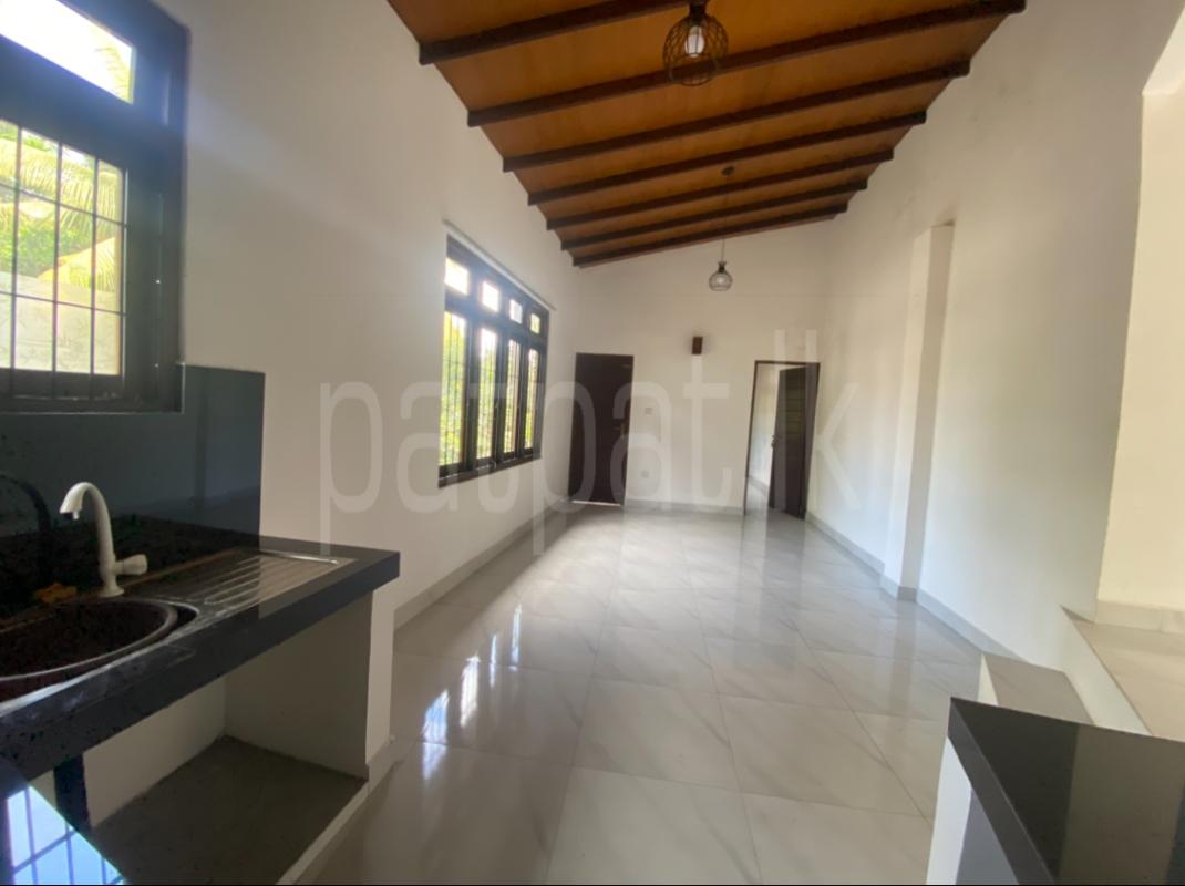 premium-listing-image