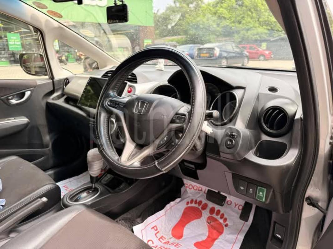 Advertisement image 5