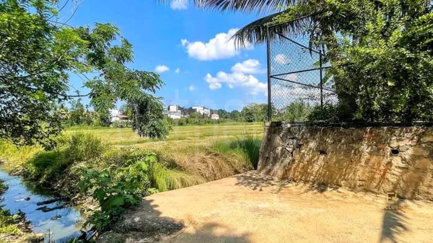 Commercial Land for Sale in Nugegoda ads-image-1