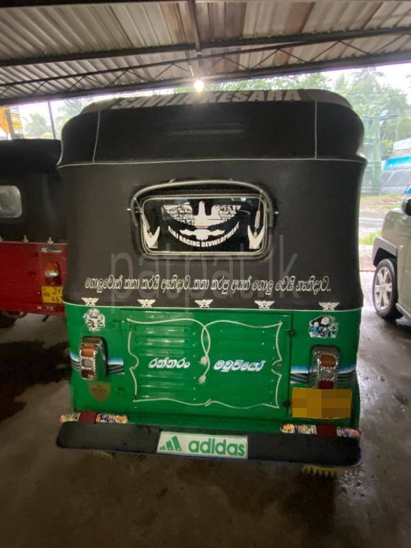 Bajaj Three Wheel 2012 - பயன்படுத்தப்பட்டது முச்சக்கர வண்டி sale in Sri Lanka - patpat.lk