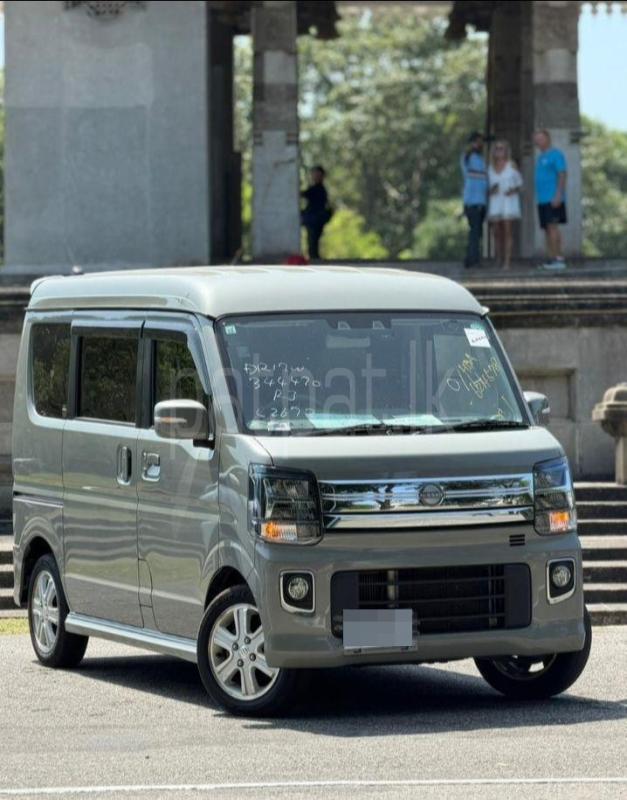 Advertisement image 1