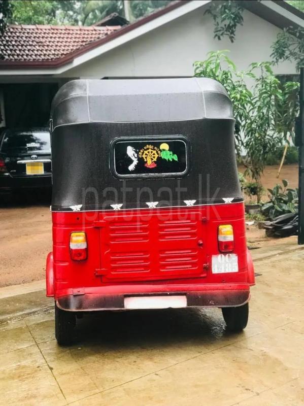 Bajaj Three Wheel 2005 - பயன்படுத்தப்பட்டது முச்சக்கர வண்டி sale in Sri Lanka - patpat.lk
