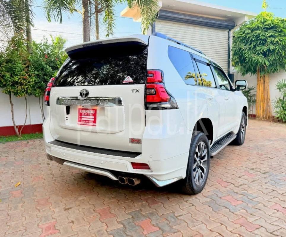 Advertisement image 4