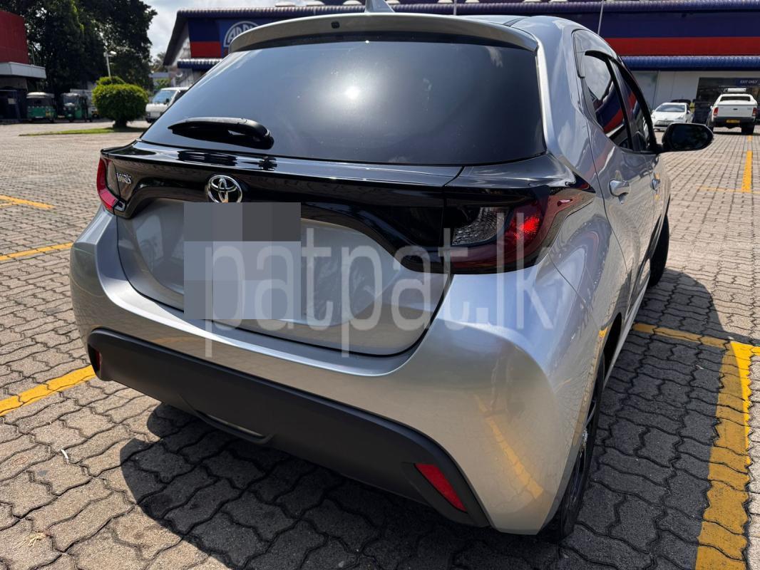 Toyota Yaris 2023 - නැවත සකස් කල කාර් sale in Sri Lanka - patpat.lk