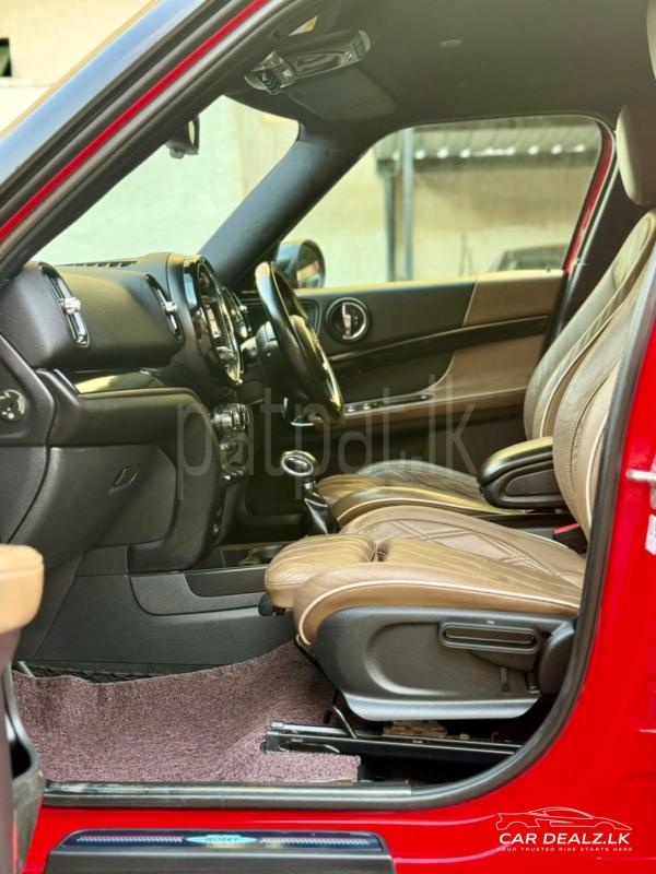 Advertisement image 3