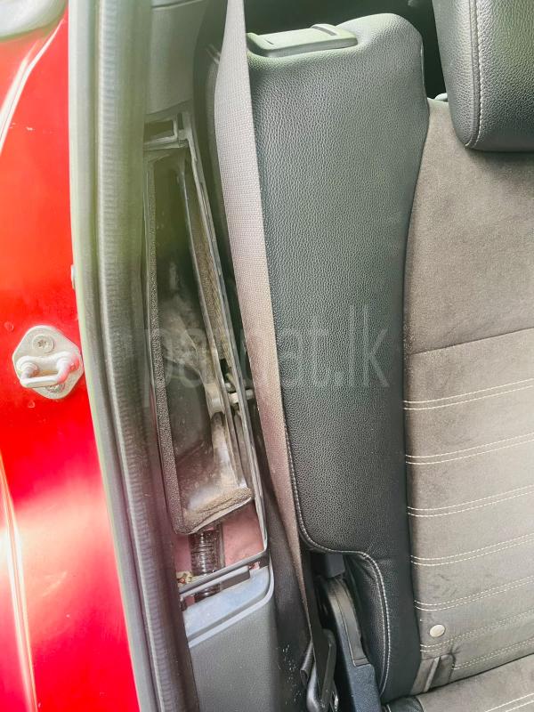 Honda Vezel 2017 - Used SUV sale in Sri Lanka - patpat.lk