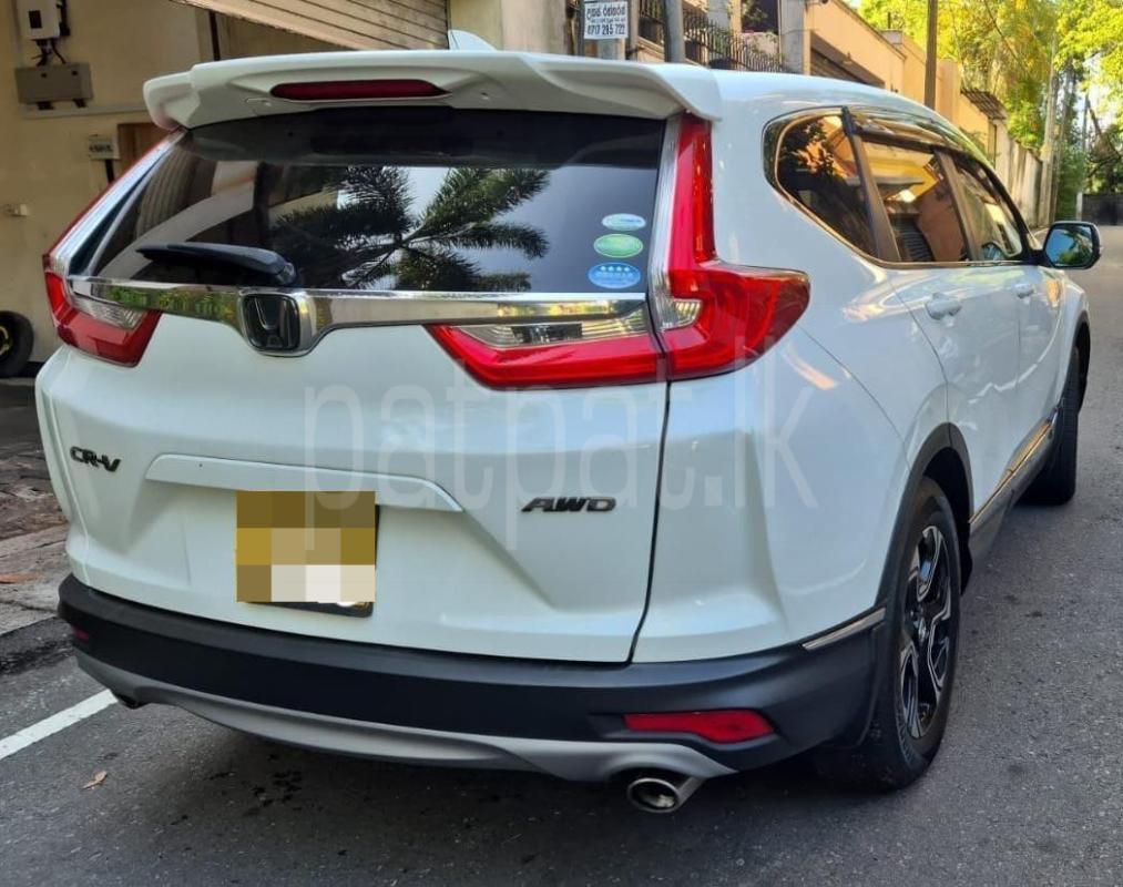 Honda CRV 2018 - பயன்படுத்தப்பட்டது SUV sale in Sri Lanka - patpat.lk