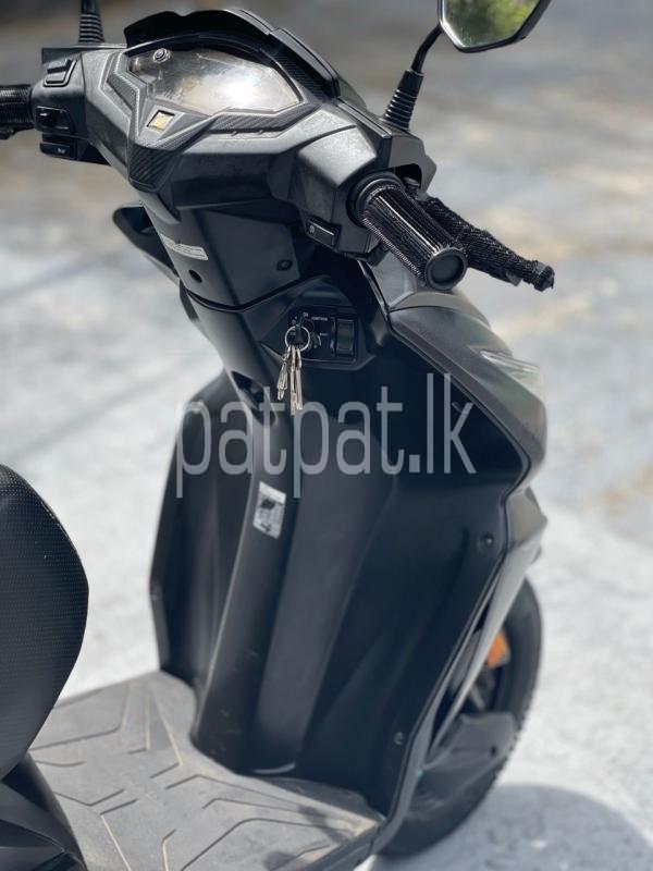 Advertisement image 6