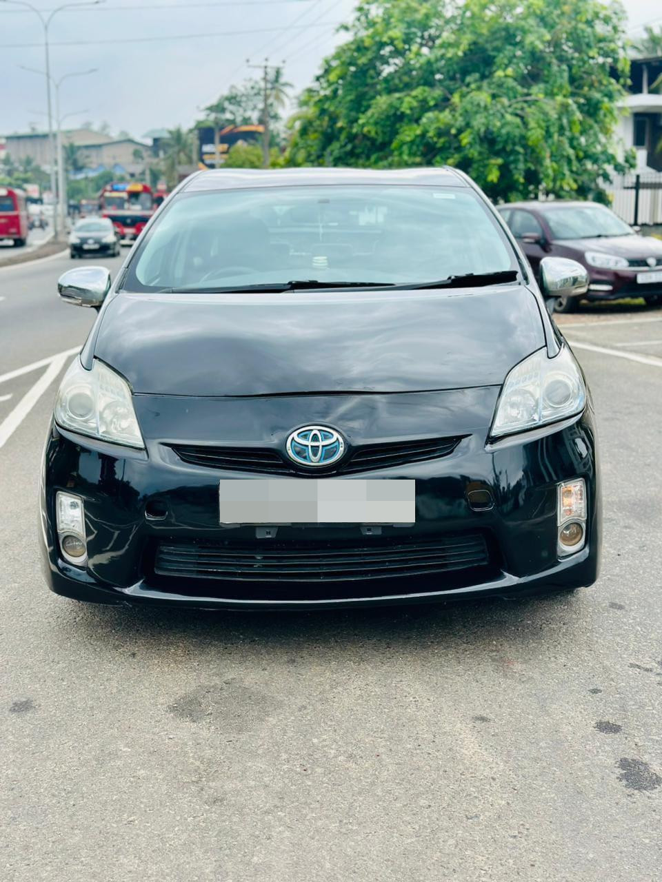 Toyota Prius 2011 ads-image-1