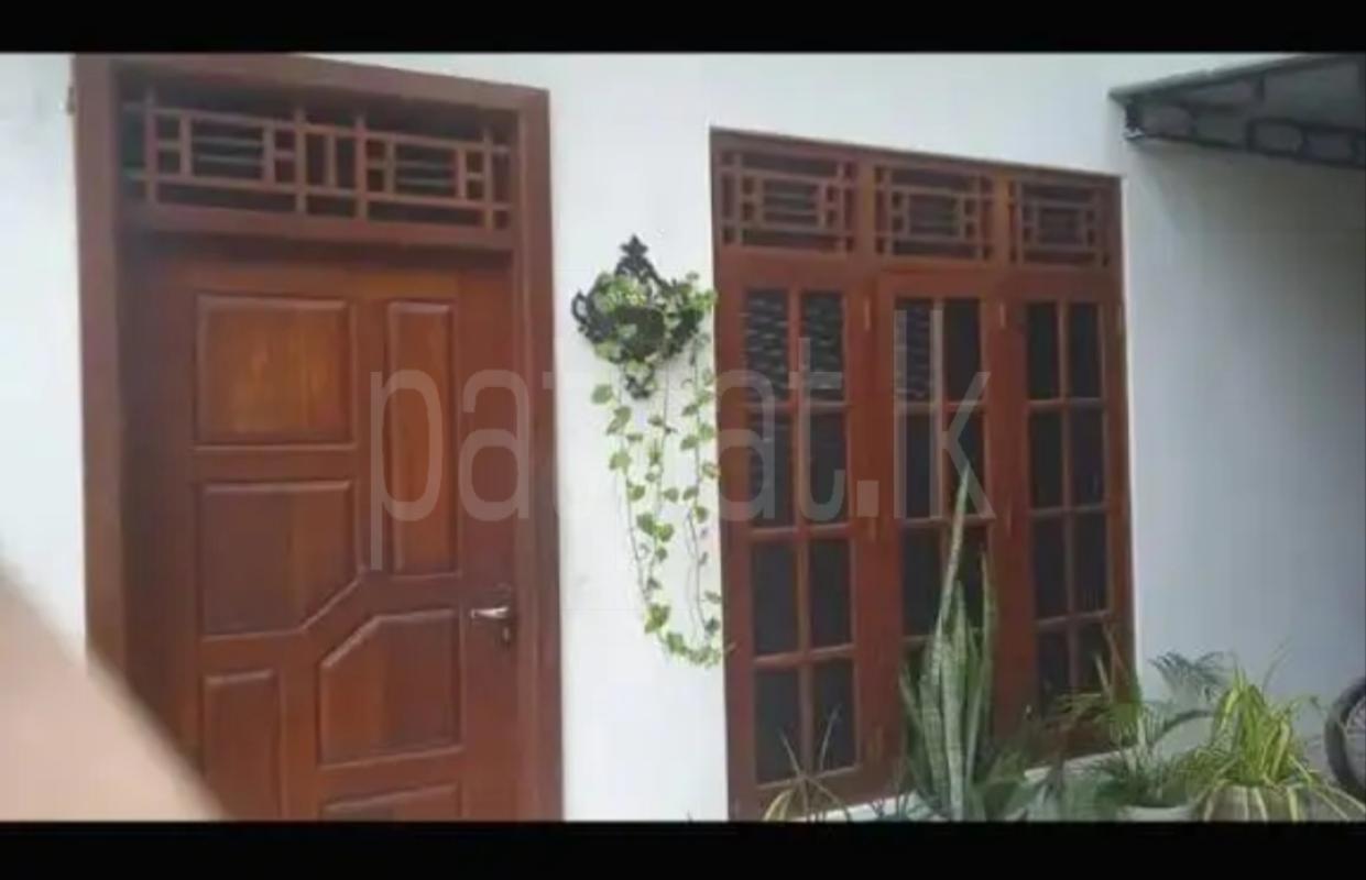 House for Sale in Kelaniya ads-image-1